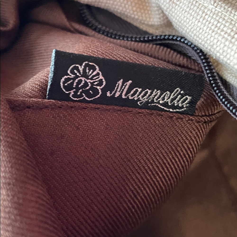 Magnolia Floral Embroidered Shoulder Bag/Purse - Picture 7 of 10